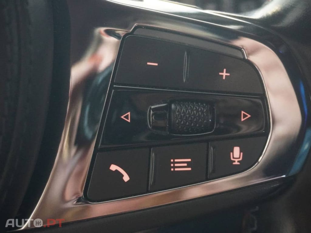 BMW XM Auto