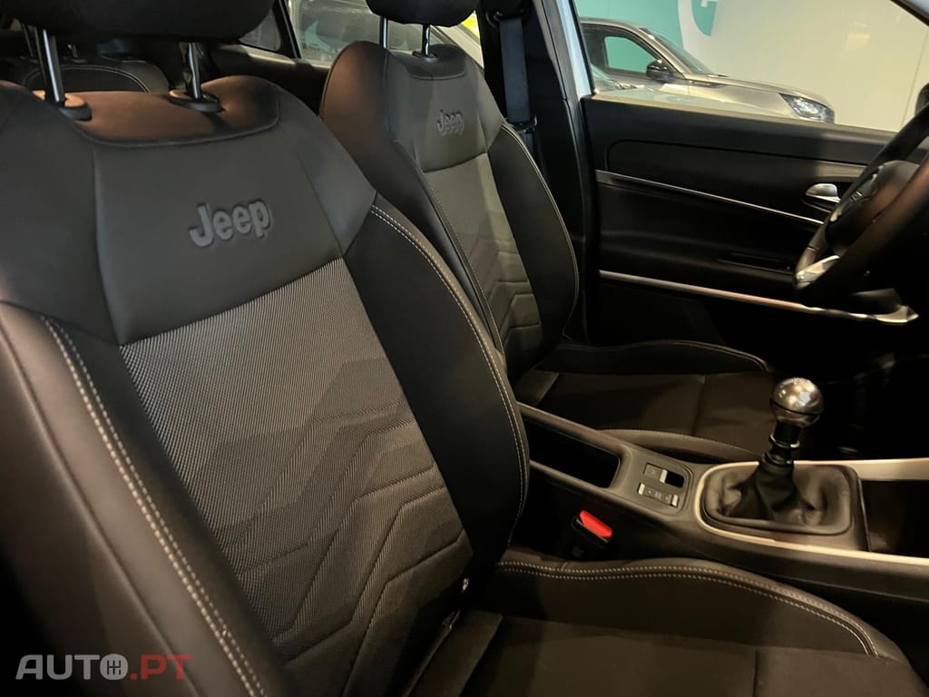 Jeep Avenger 1.2 GSE T3 Altitude