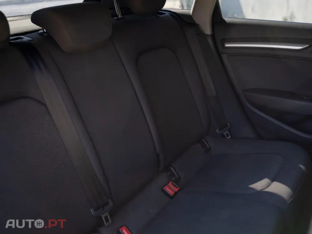 Audi A3 Sportback 1.6 TDI S-line