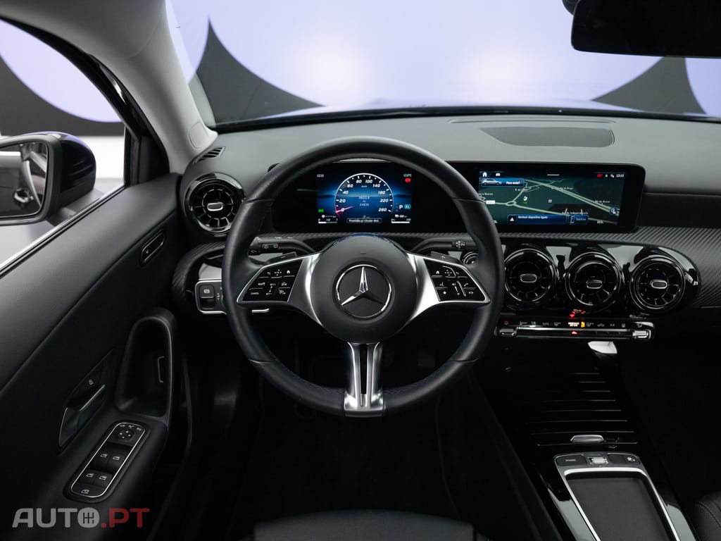 Mercedes-Benz A 250 e