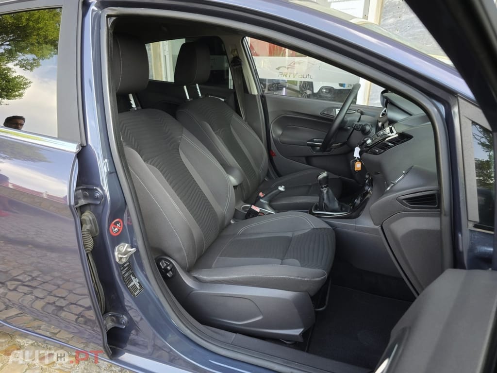 Ford Fiesta 1.0 T EcoBoost Titanium