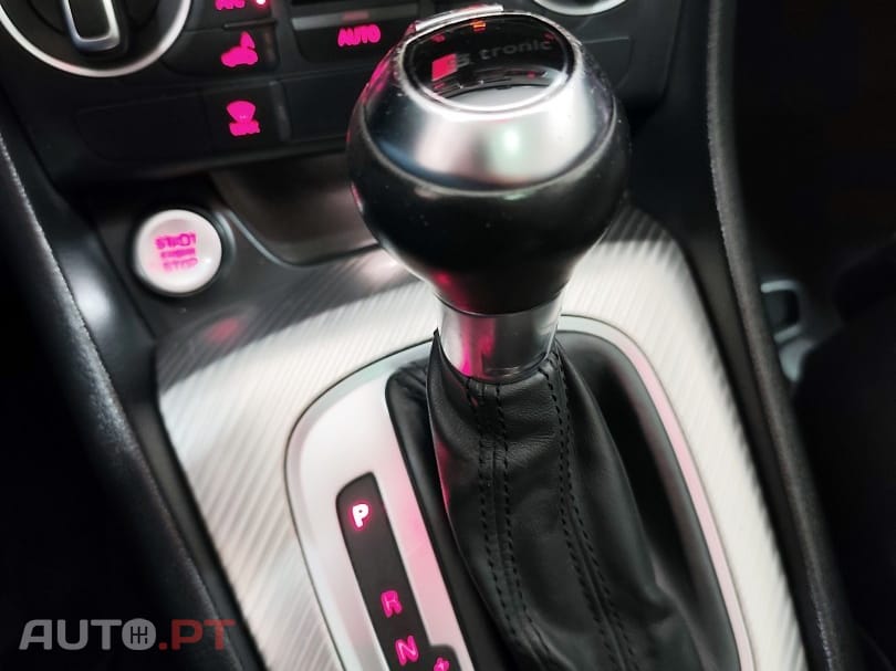 Audi Q3 2.0 TDI quattro Design S tronic