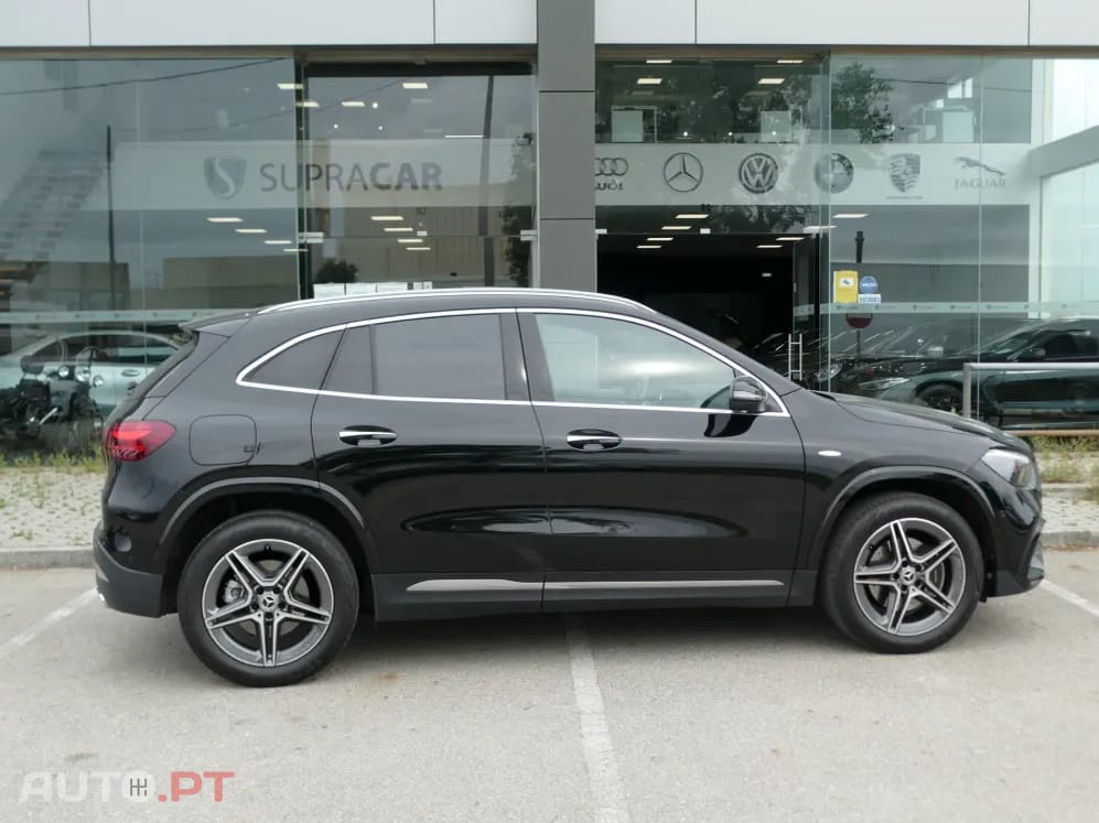 Mercedes-Benz GLA 250 e AMG Line