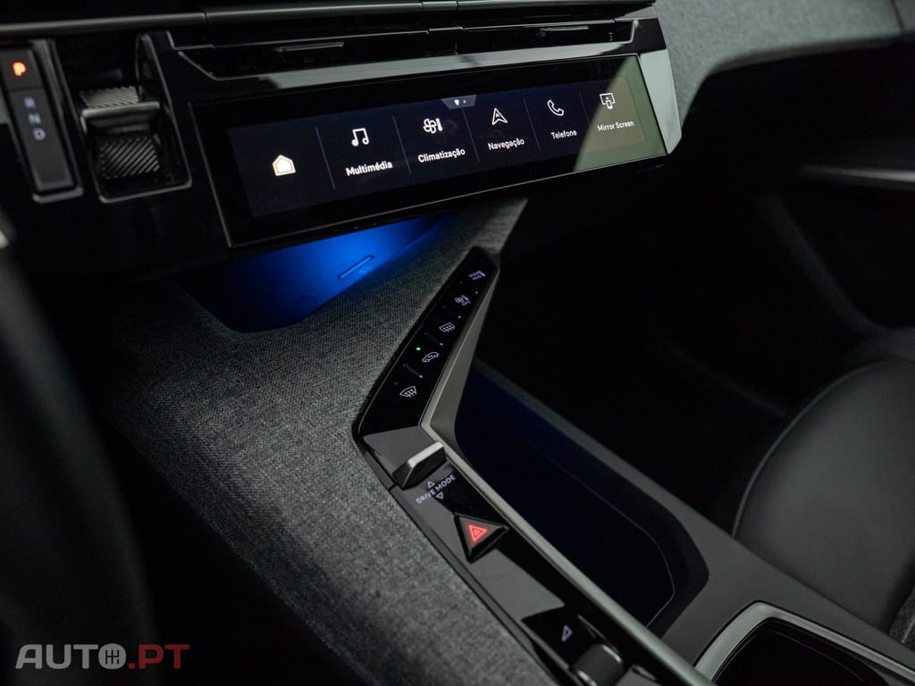 Peugeot E-3008 73 kWh Allure
