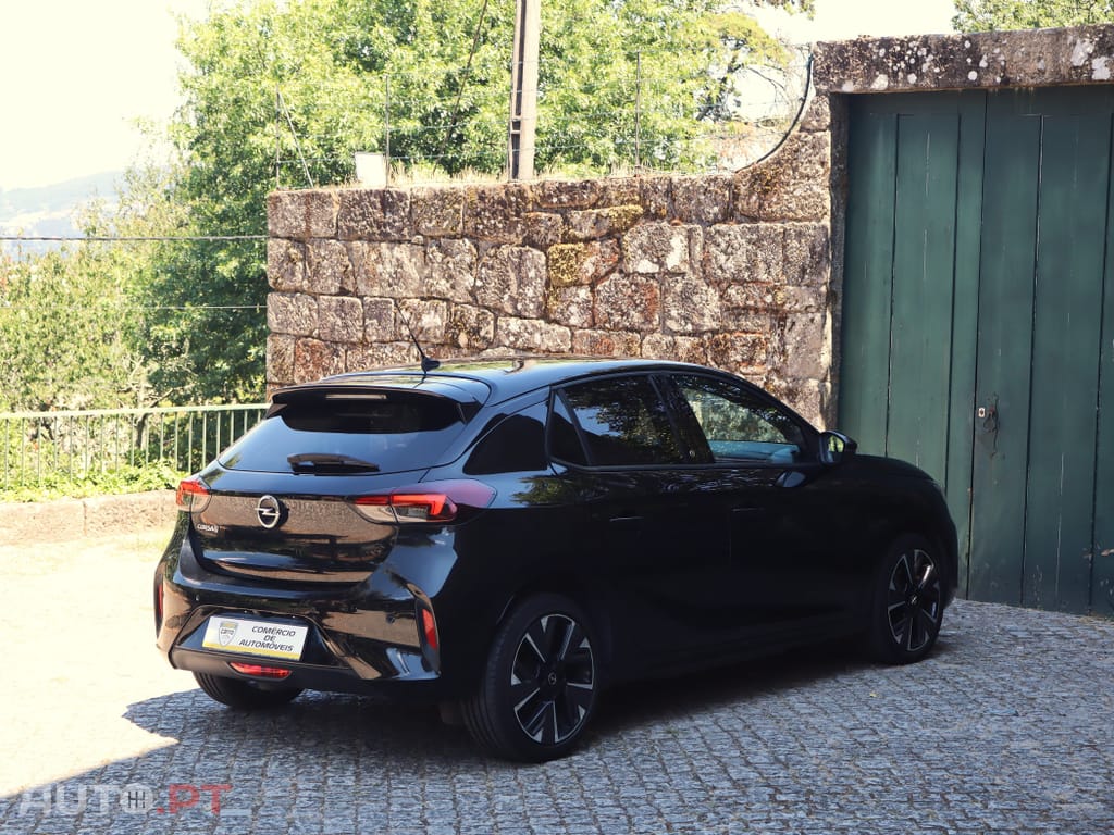 Opel Corsa-E e-GS Line