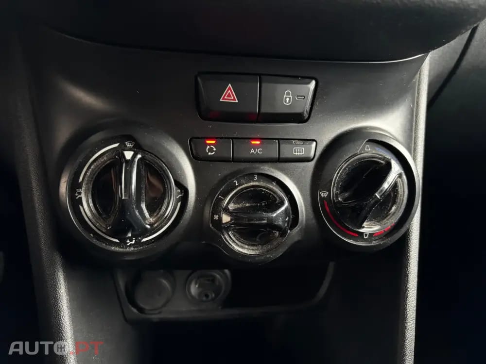 Peugeot 208 1.2 VTi Access