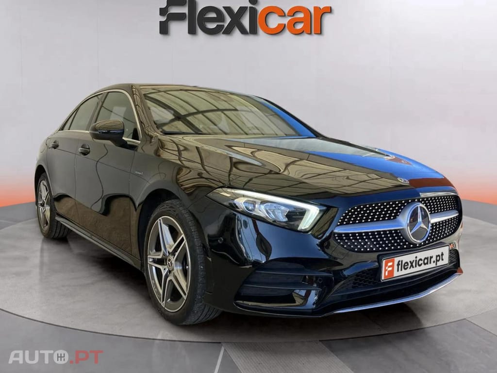 Mercedes-Benz A 250 Limousine e AMG Line