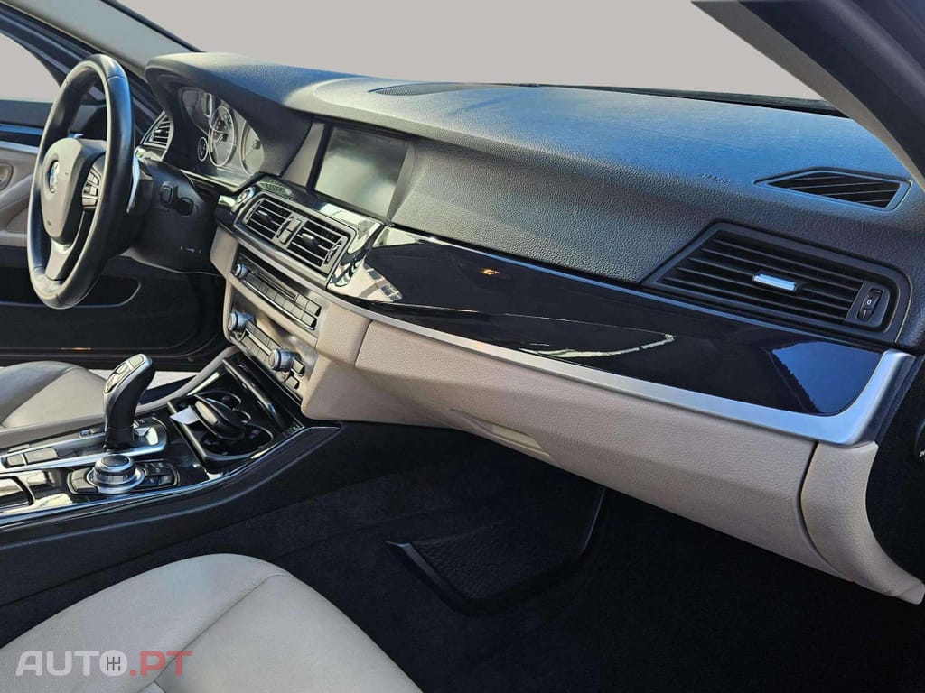 BMW 525 d xDrive Exclusive Auto