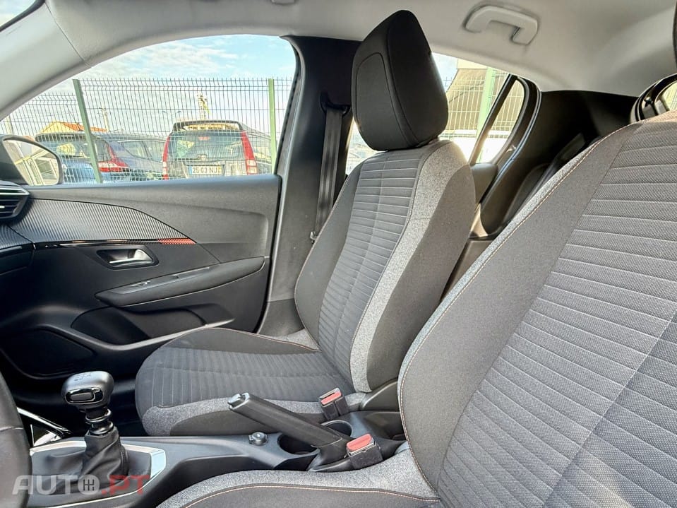 Peugeot 208 1.5 BlueHDi Active