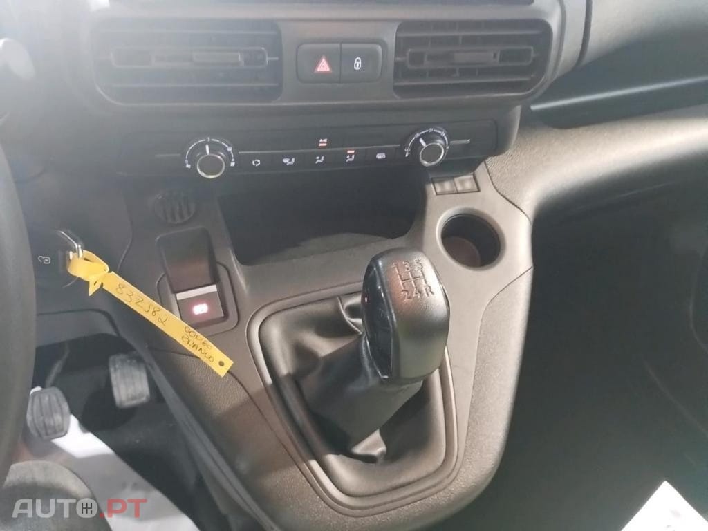 Opel Combo 1.5 CDTI L1H1Enjoy - IVA Dedutível