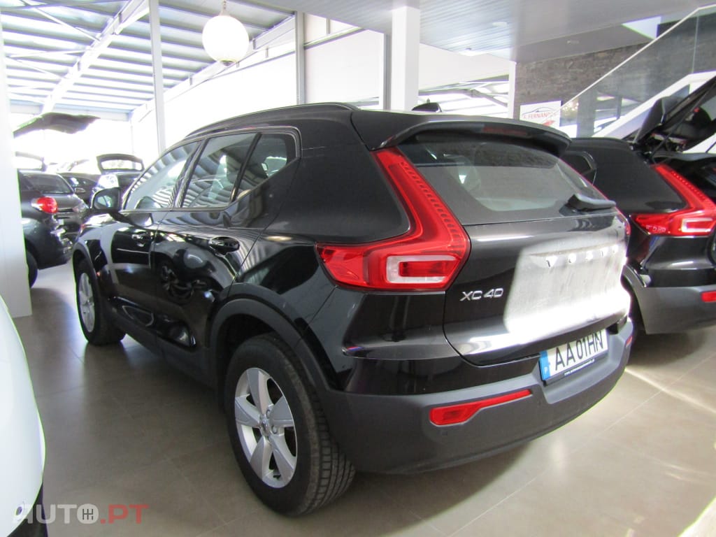 Volvo XC40 2.0 D3 Momentum