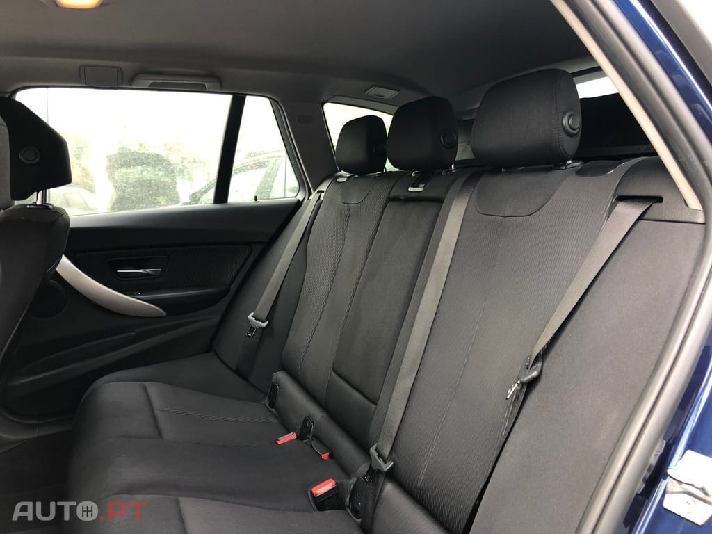 BMW 316 d Touring Advantage