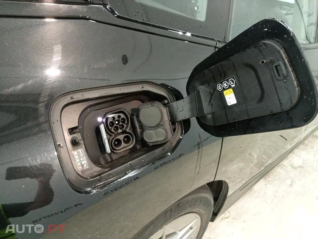 BMW iX xDrive 40