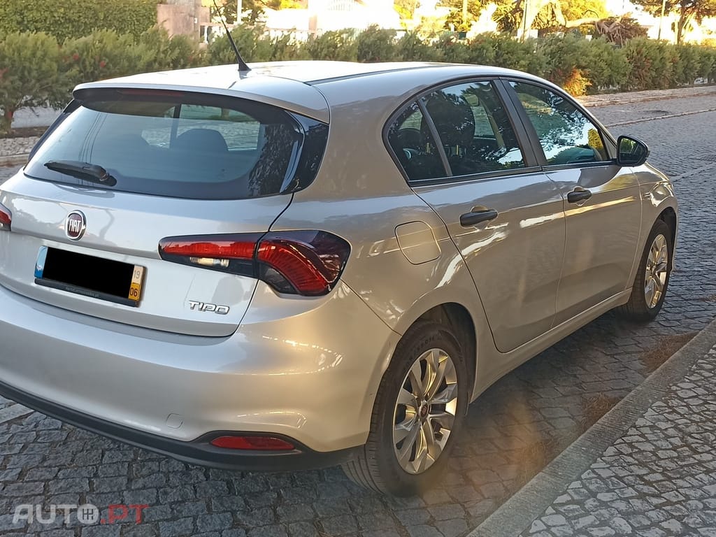 Fiat Tipo 1.3 M-Jet Lounge