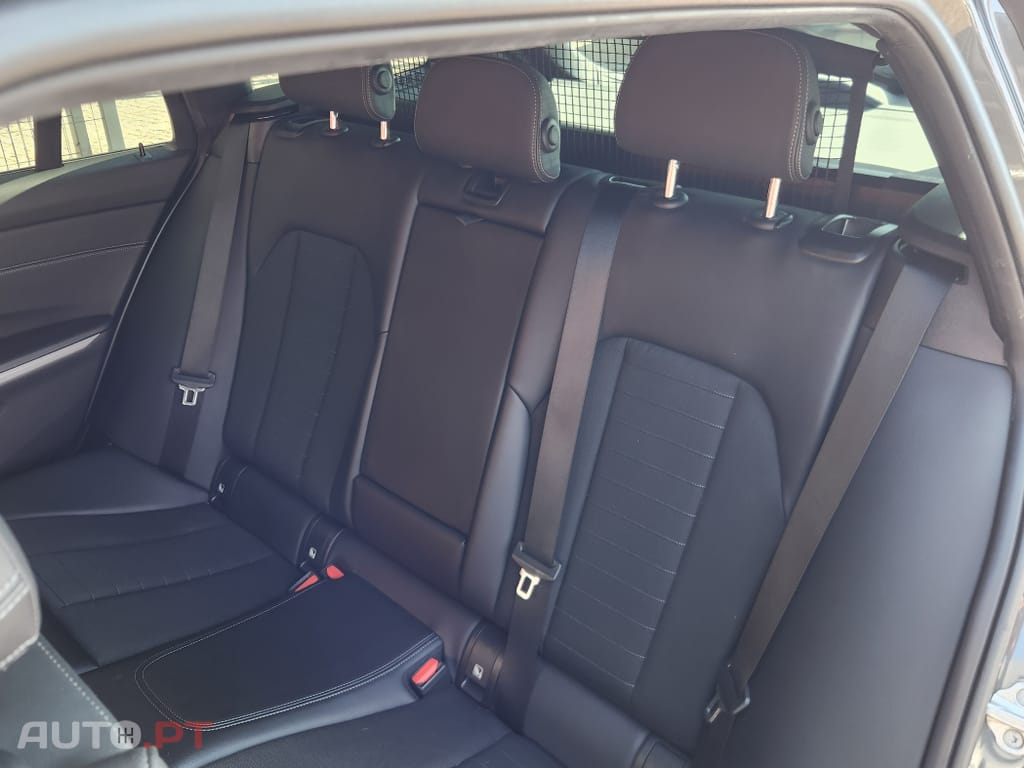 BMW 320 e Auto