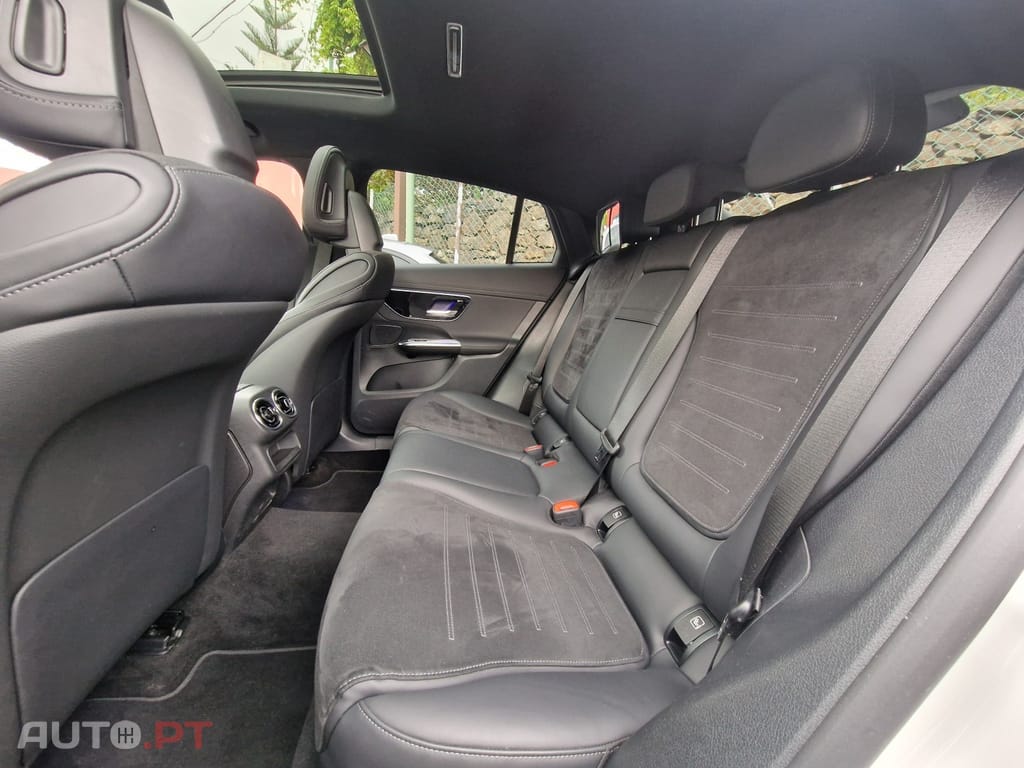 Mercedes-Benz GLC 220 Coupe d 4Matic 9G-TRONIC AMG Line Advanced