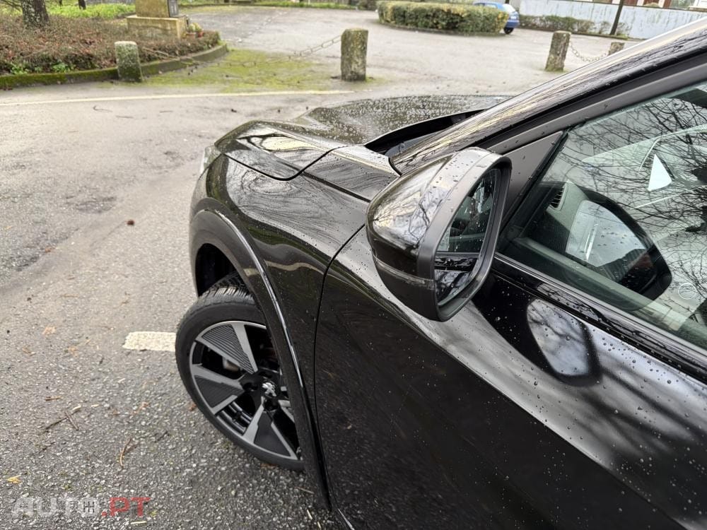 Peugeot E-208 50 kWh GT Pack