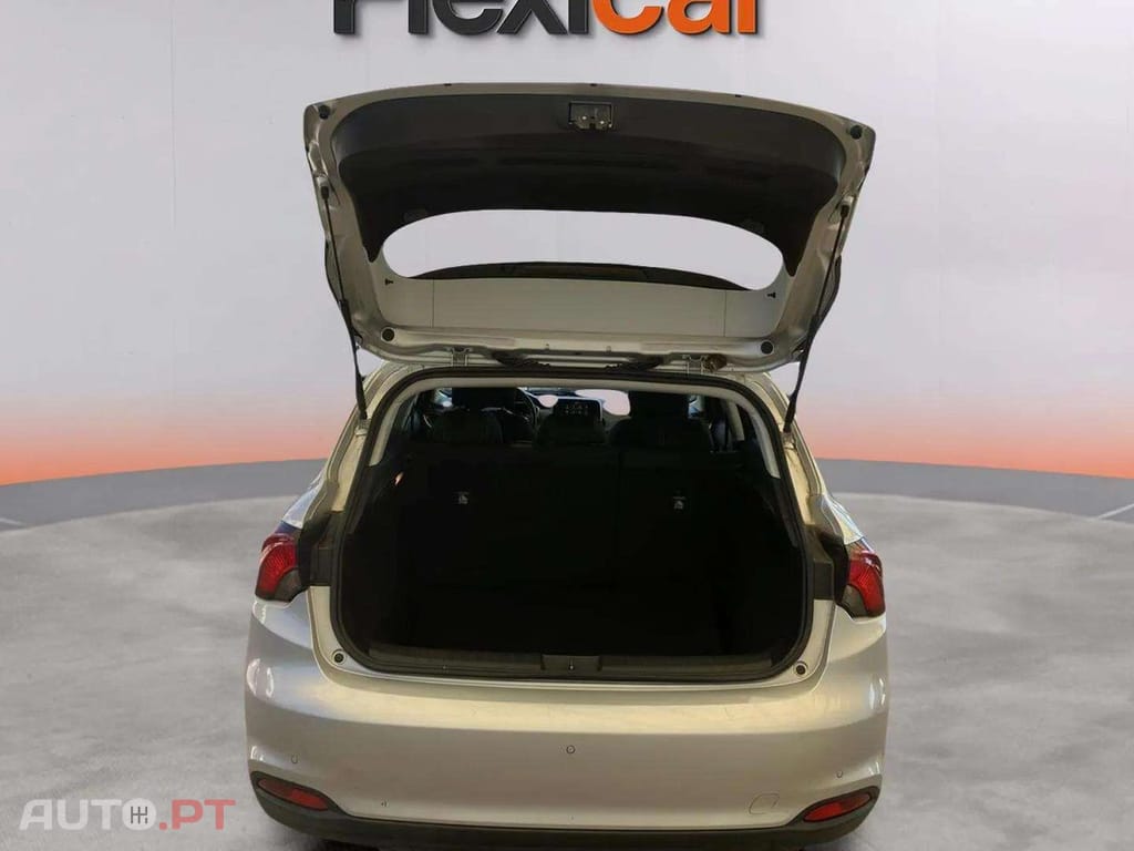 Fiat Tipo 1.3 M-Jet Lounge