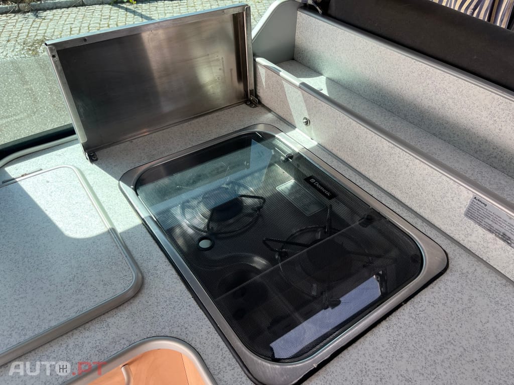 Ford Transit Outro
