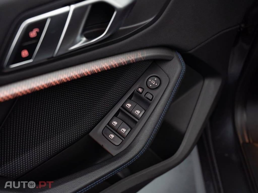 BMW 216 d Pack Desportivo M