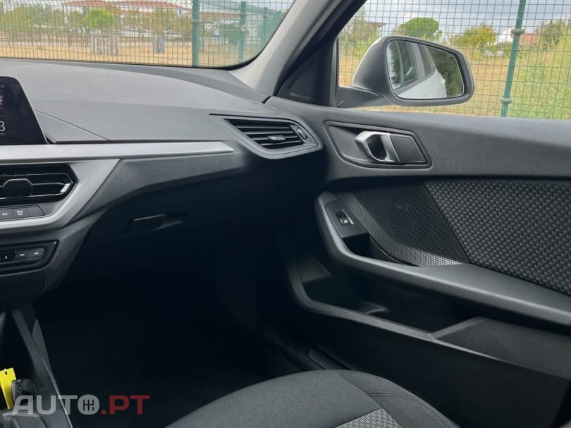 BMW 118 i Advantage