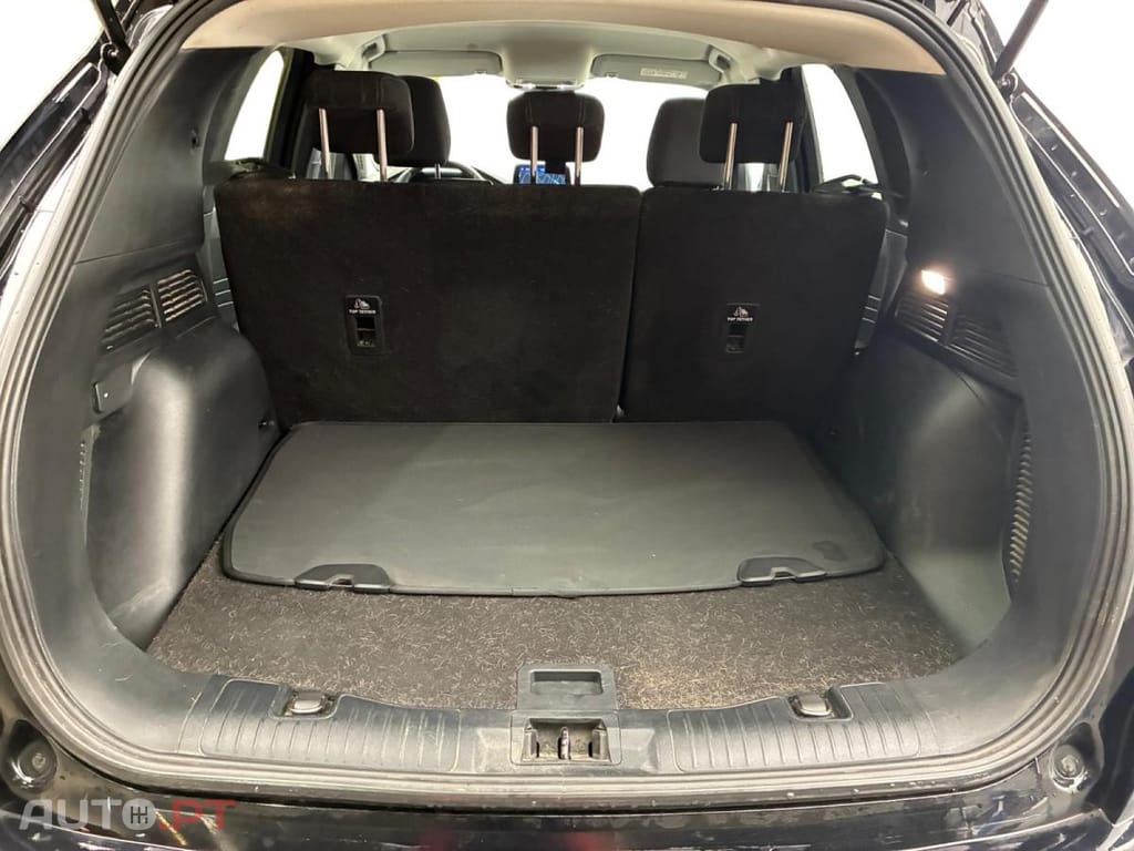 Ford Kuga 2.5 FHEV Powershift Titanium