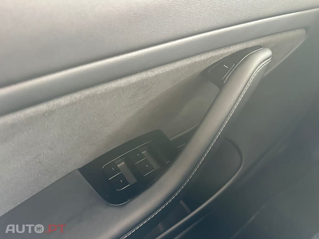 Tesla Model 3 Long Range AWD Dual Motor