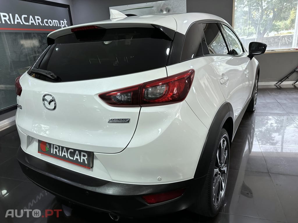 Mazda CX-3 1.8 Skyactiv-D Excellence AT Navi