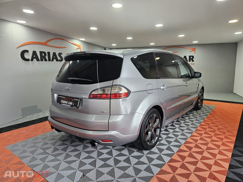 Ford S-Max 2.2 TDCi Titanium 7L