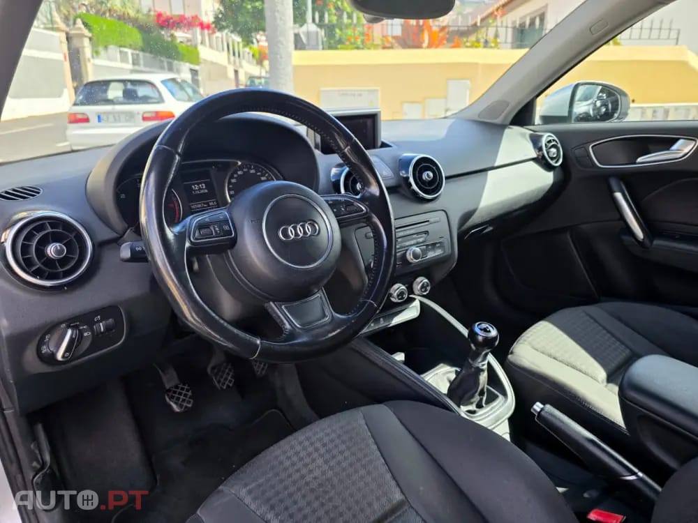 Audi A1 1.6 TDI S-line