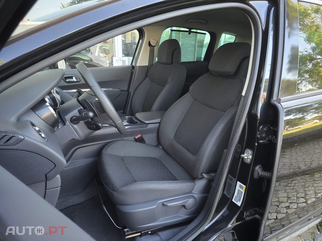 Peugeot 3008 1.6 e-HDi SE Style 2-Tronic
