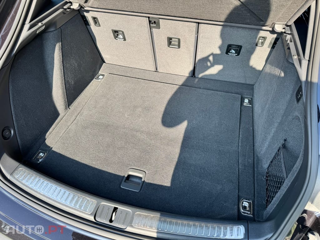 Porsche Macan T