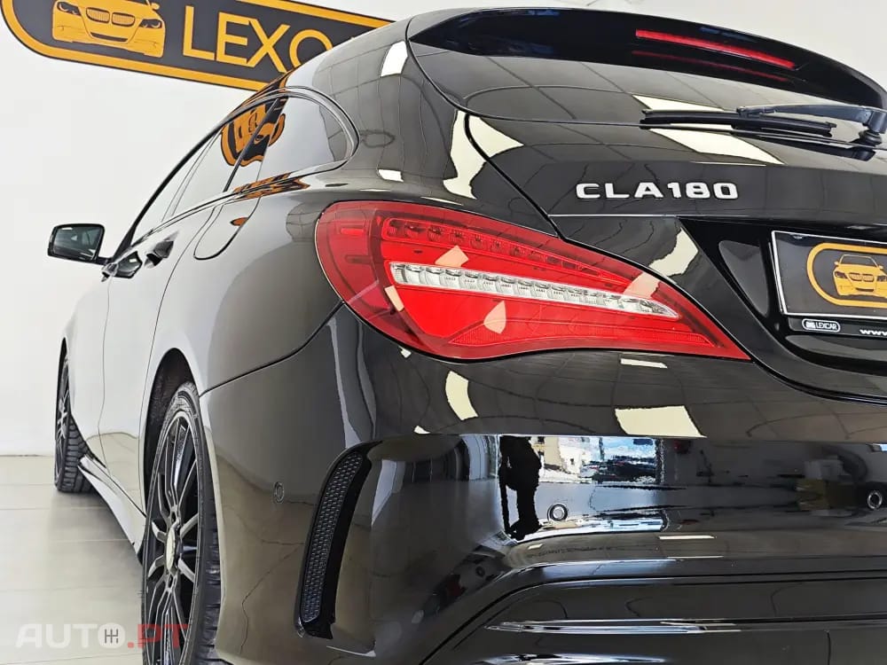 Mercedes-Benz CLA 180 7G-DCT AMG Line