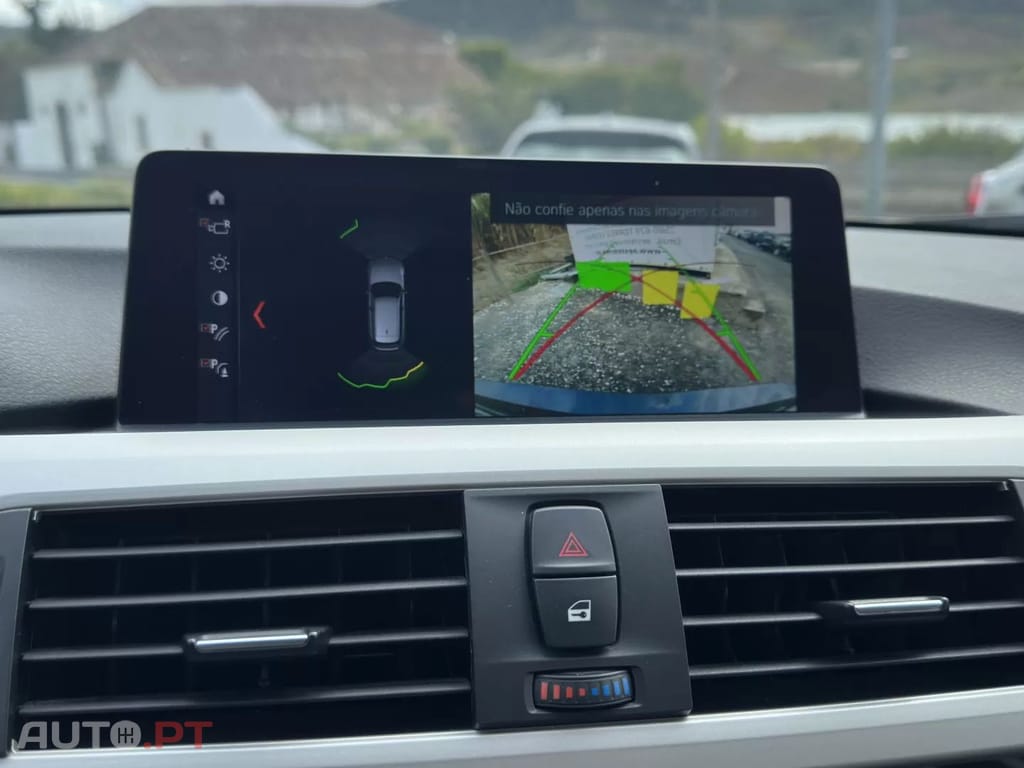 BMW 320 d Touring Advantage Auto