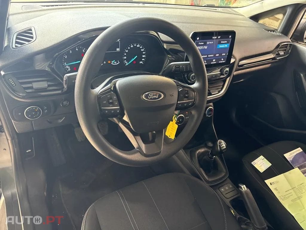 Ford Fiesta 1.0 EcoBoost MHEV Connected