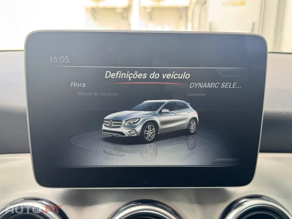 Mercedes-Benz GLA 200 d 7G-DCT AMG Line