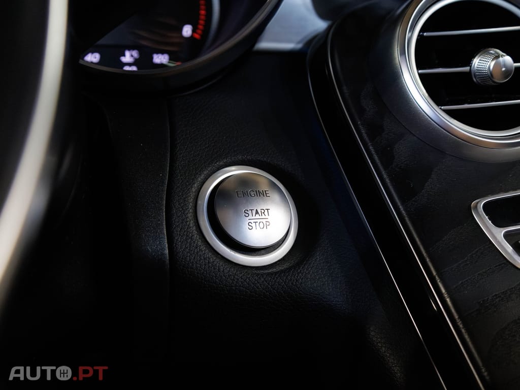 Mercedes-Benz C 220 d 9G-TRONIC AMG Line