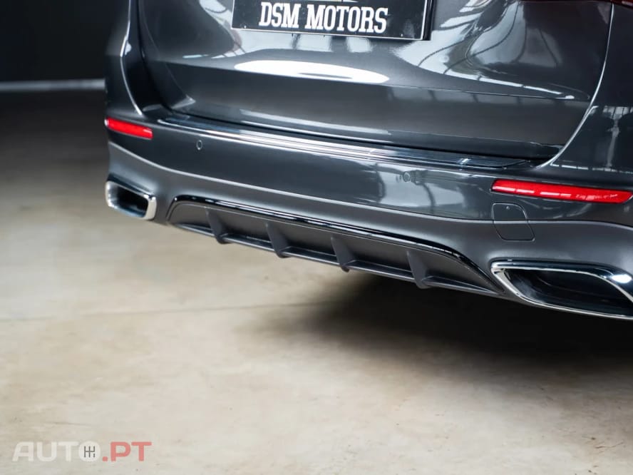 Mercedes-Benz E 300 9G-TRONIC AMG Line