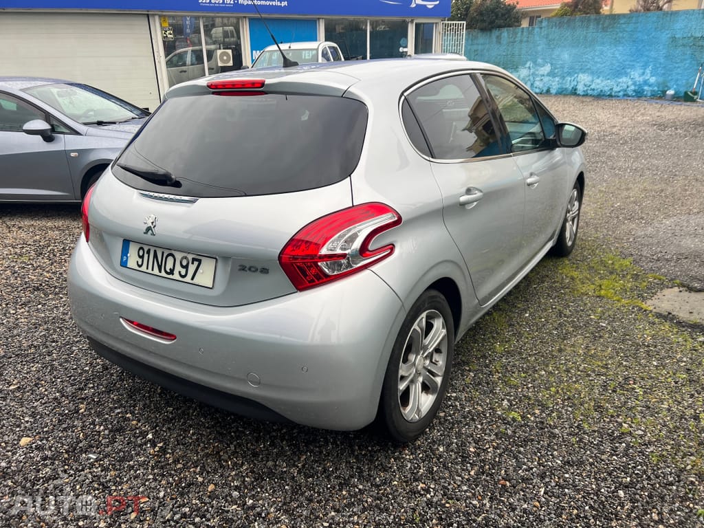 Peugeot 208 1.4 HDi Allure