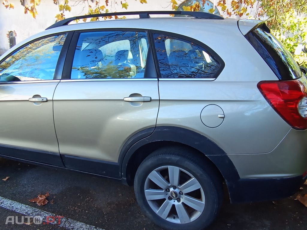 Chevrolet Captiva suv 7 lugares