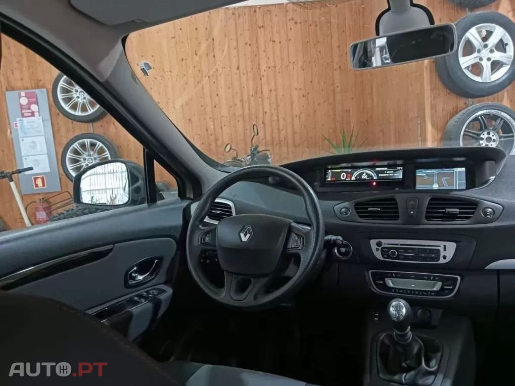 Renault Scénic 1.2 TCE Sport SS