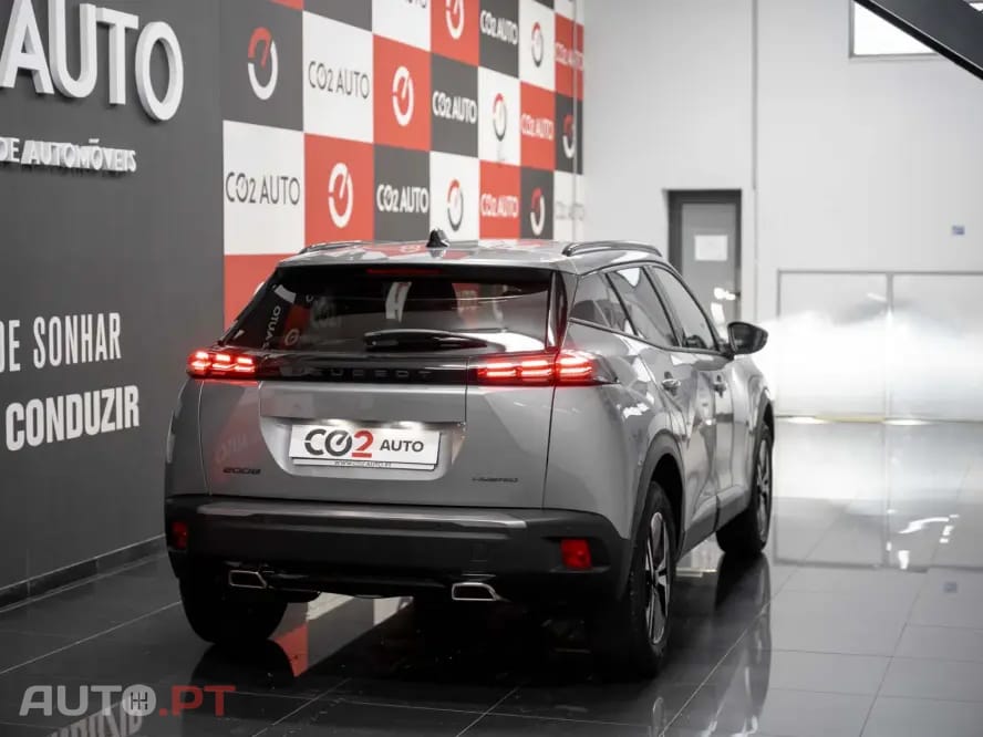 Peugeot 2008 1.2 Hybrid Allure e-DCS6