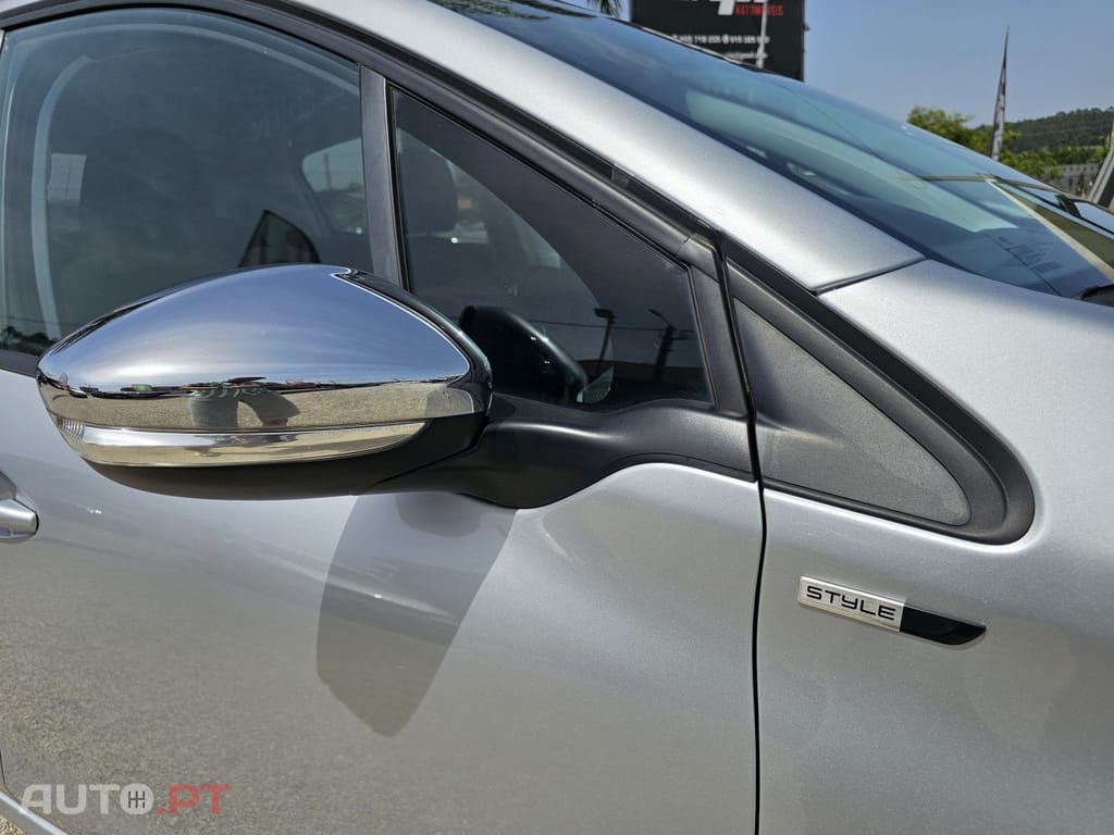 Peugeot 208 1.2 PureTech Style