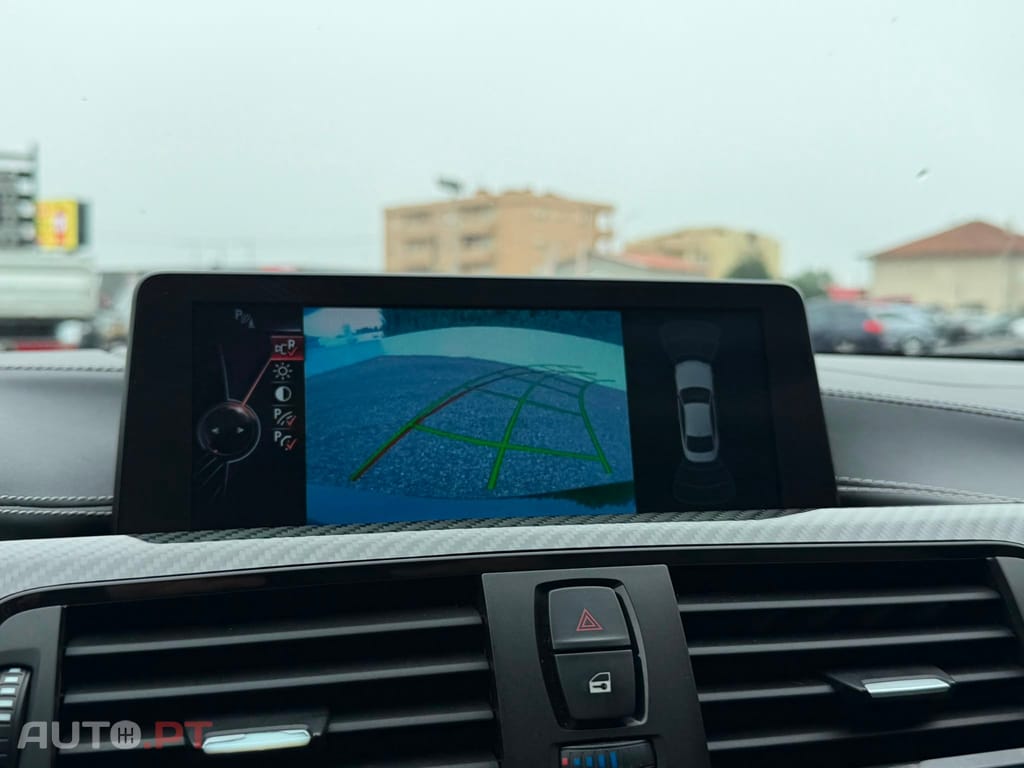 BMW M4 Auto