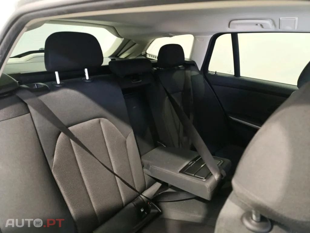 BMW 330 e Touring Corporate Edition Auto