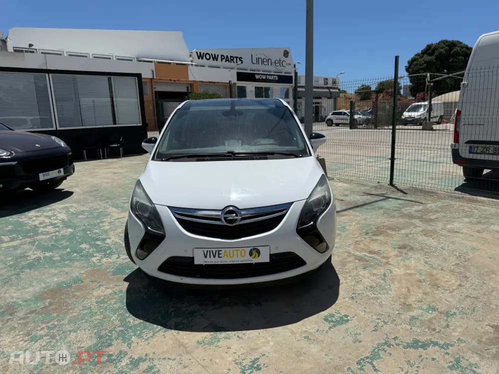 Opel Zafira 1.6 CDTi Cosmo