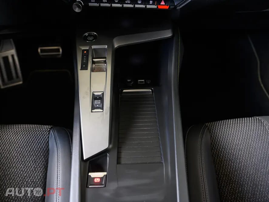 Peugeot 308 1.6 Hybrid GT e-EAT8