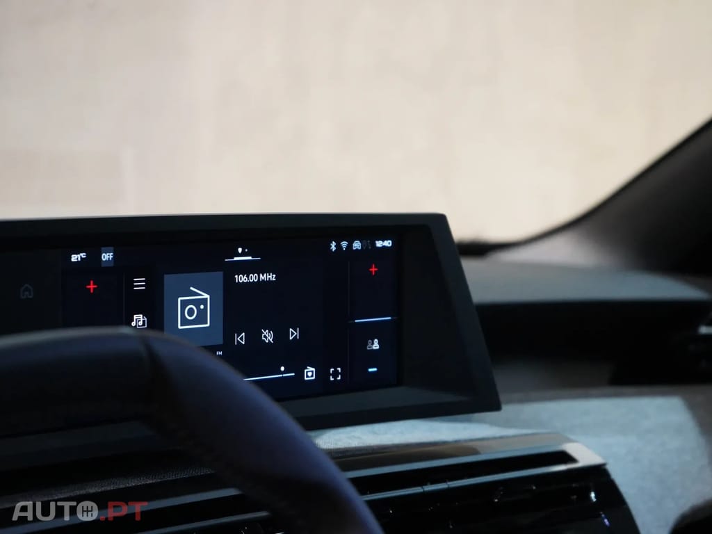 Peugeot 3008 1.2 Hybrid Allure e-DCS6