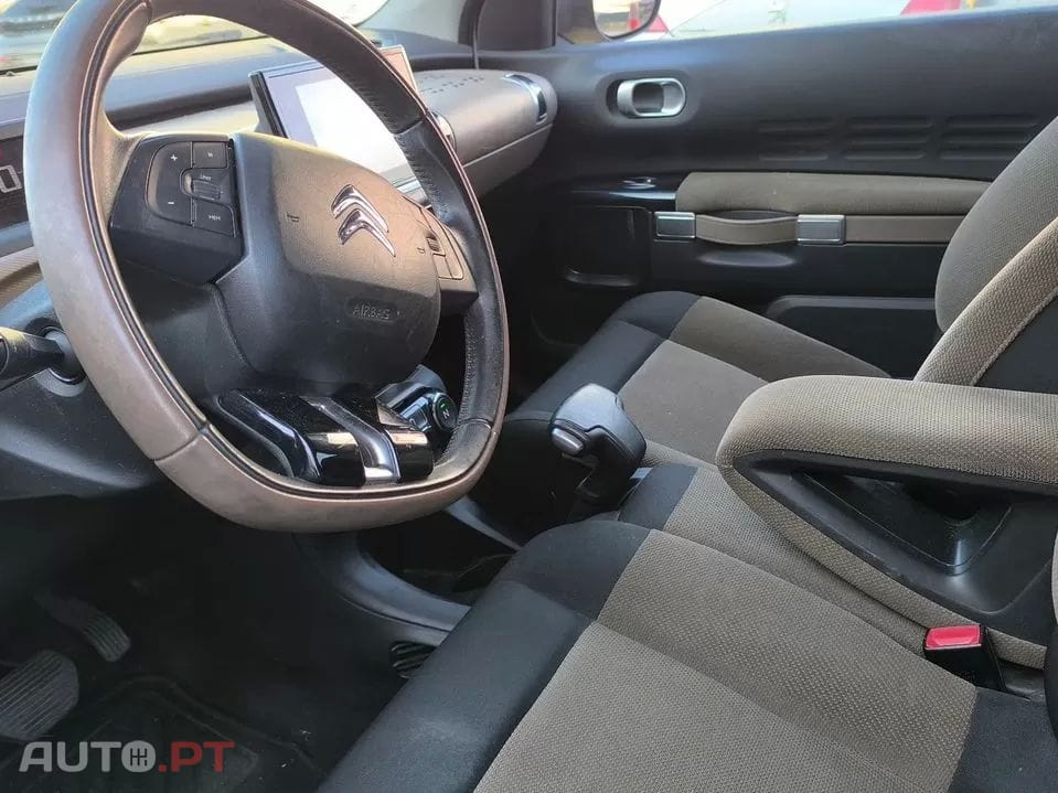 Citroen C4 Cactus 1.6 BlueHDi Shine ETG6