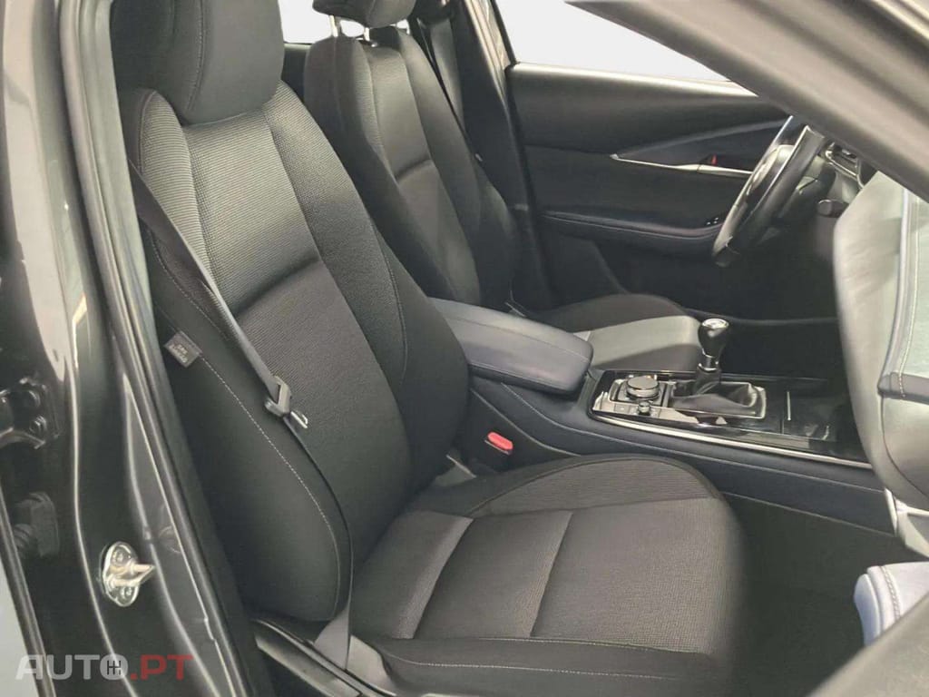 Mazda CX-30 2.0 Sky-G Evolve i-Active +Sport